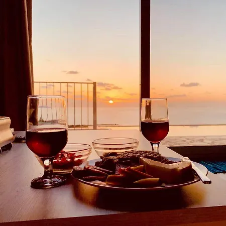 Dioni ヴィラ フィスカルドン